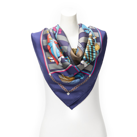 Hermes Scarf - Picture 1 of 5